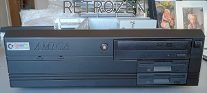 REPLICA ORYGINALNEJ OBUDOWY AMIGA 4000D 